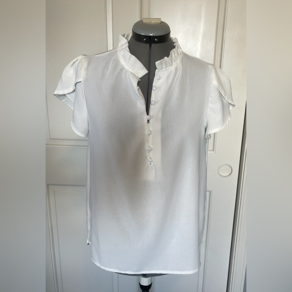 SHEIN White Ruffled Cap Sleeve Blouse